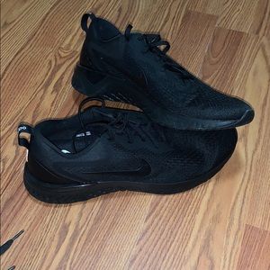 Nike react odyssey flyknit